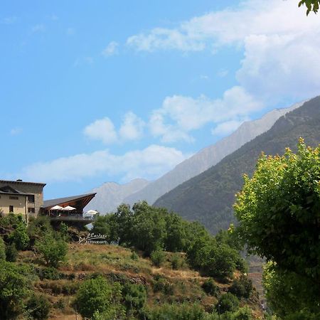 La Llardana Pension Benasque Buitenkant foto